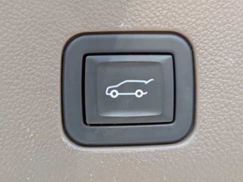 Used 2023 GMC Yukon Denali w/ Max Trailering Package AWD/4WD image 14
