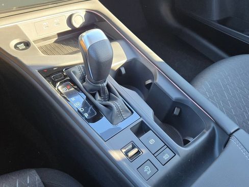 Used 2026 Nissan Sentra SV w/ SV Convenience Package FWD image 26