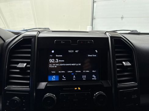 Used 2019 Ford F150 XLT w/ Equipment Group 302A Luxury image 17