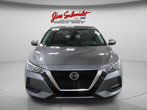 Used 2021 Nissan Sentra SV image 3