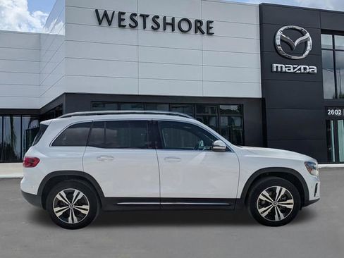 Used 2025 Mercedes-Benz GLB 250 4MATIC w/ Winter Package image 2