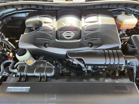 Used 2019 Nissan Armada SL w/ Premium Package image 34
