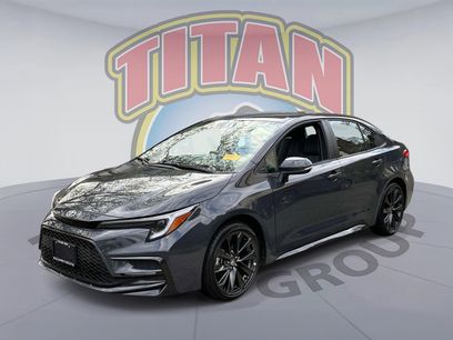 Used 2025 Toyota Corolla SE w/ Convenience Package