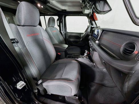 Used 2026 Jeep Wrangler Unlimited Rubicon AWD/4WD image 29