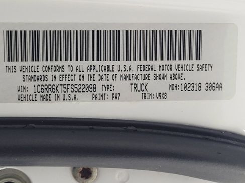 Used 2015 RAM 1500 Express image 33