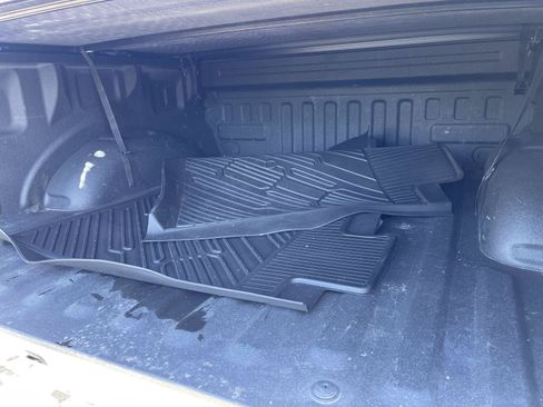 Used 2019 Ford F150 XLT w/ Equipment Group 302A Luxury AWD/4WD image 42