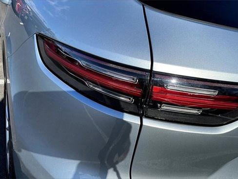 Used 2022 Porsche Cayenne image 23