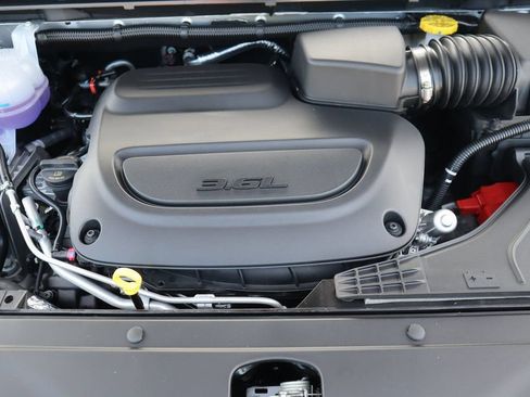 New 2026 Chrysler Pacifica Select image 21