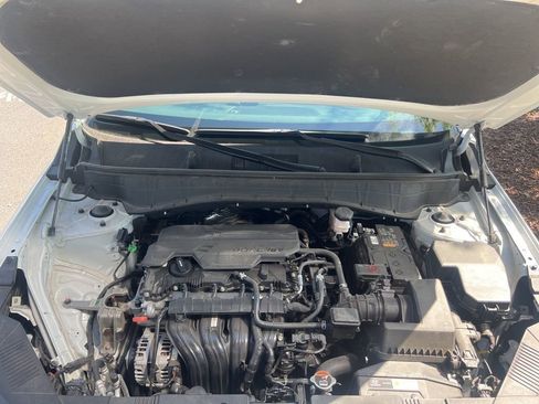 Used 2024 Hyundai Kona SEL image 8