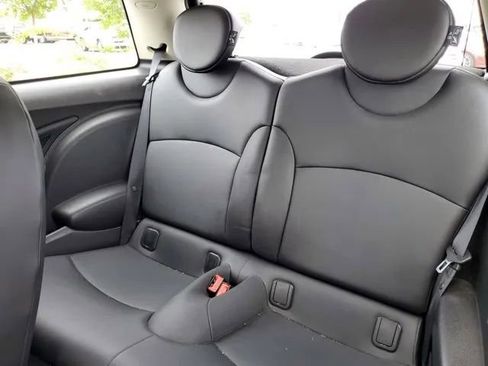 Used 2012 MINI Cooper Hardtop image 10