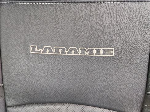 Used 2020 RAM 3500 Laramie image 29