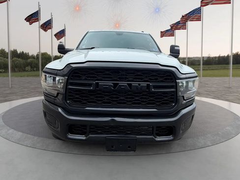 Used 2024 RAM 2500 Tradesman AWD/4WD image 3