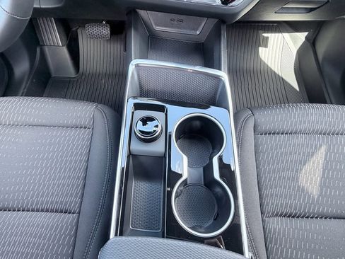 New 2026 Chevrolet Equinox LT image 17