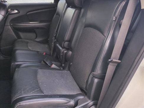 Used 2018 Dodge Journey Crossroad image 17