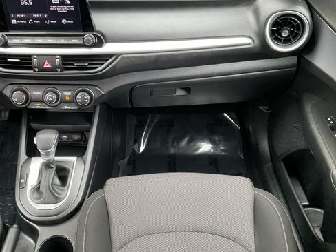 Used 2024 Kia Forte LXS FWD image 22