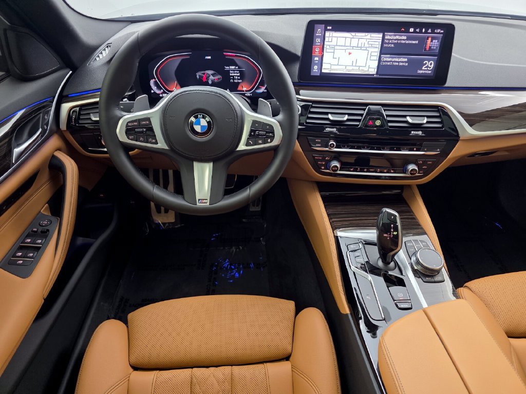 Certified 2023 BMW 530i xDrive w/ M Sport Package AWD/4WD image 13