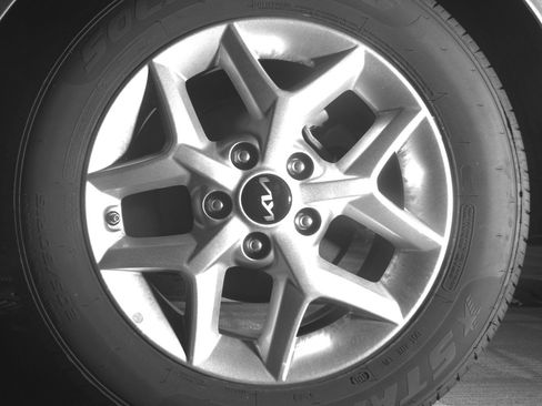Used 2025 Kia Soul LX w/ LX Technology Package FWD image 19
