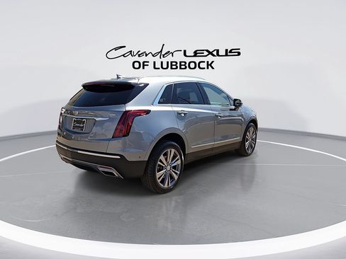 Used 2025 Cadillac XT5 Premium Luxury w/ Technology Package AWD/4WD image 8