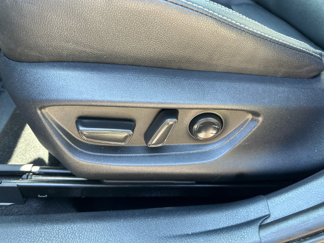 Certified 2025 Toyota Camry SE w/ Convenience Package AWD/4WD image 30