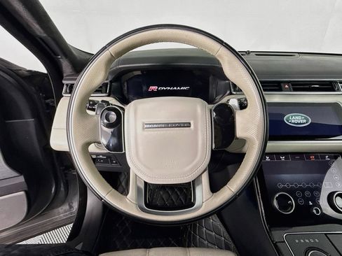 Used 2018 Land Rover Range Rover Velar AWD/4WD image 12
