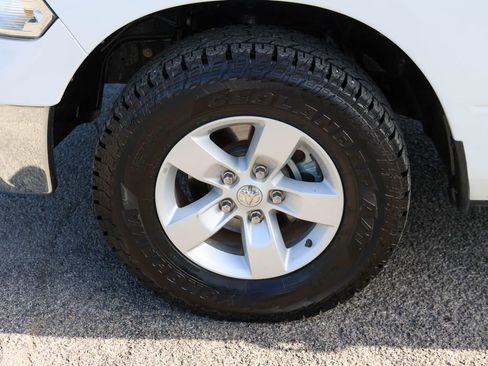 Used 2022 RAM 1500 Classic SLT w/ Electronics Group AWD/4WD image 7
