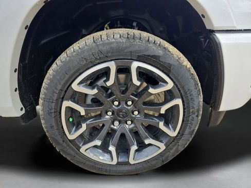 New 2026 RAM 1500 Limited image 32