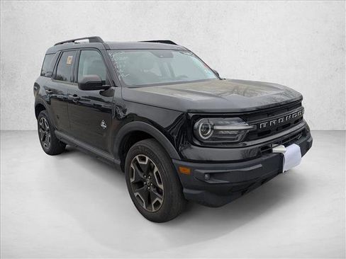 Used 2021 Ford Bronco Sport Outer Banks image 3