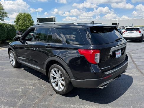Used 2023 Ford Explorer Platinum w/ Technology Package AWD/4WD image 9