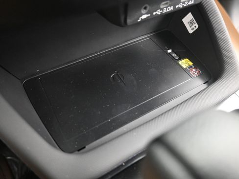 New 2026 Subaru Forester Premium AWD/4WD image 31