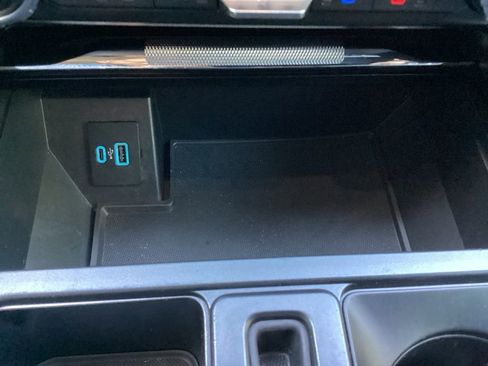 Used 2022 Ford F150 Lariat image 54