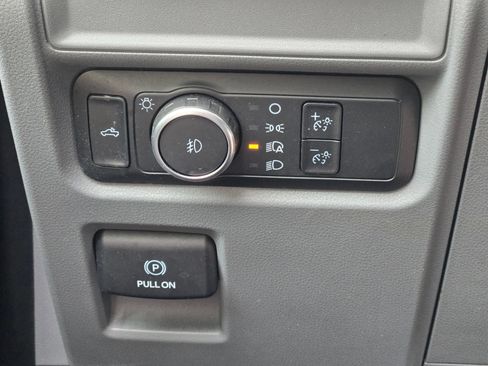 Used 2022 Ford F150 XLT w/ Equipment Group 301A Mid AWD/4WD image 25