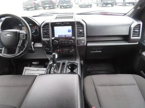 Used 2020 Ford F150 XLT w/ Equipment Group 302A Luxury AWD/4WD image 29