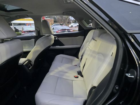 Certified 2022 Lexus RX 350 FWD w/ Premium Package image 22