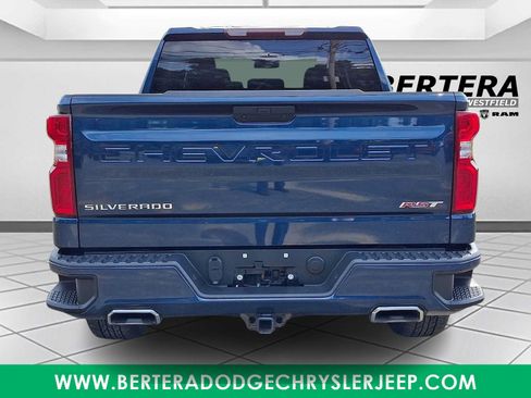 Used 2021 Chevrolet Silverado 1500 RST w/ Z71 Off-Road Package AWD/4WD image 5