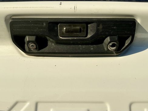 Used 2022 Chevrolet Silverado 1500 LTZ w/ LTZ Premium Package image 14