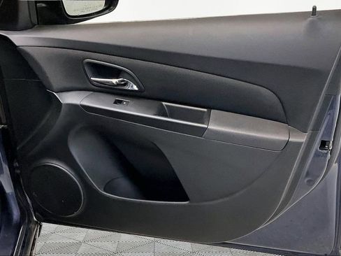 Used 2013 Chevrolet Cruze LTZ image 28