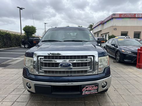 Used 2014 Ford F150 XLT w/ XLT Chrome Package image 3
