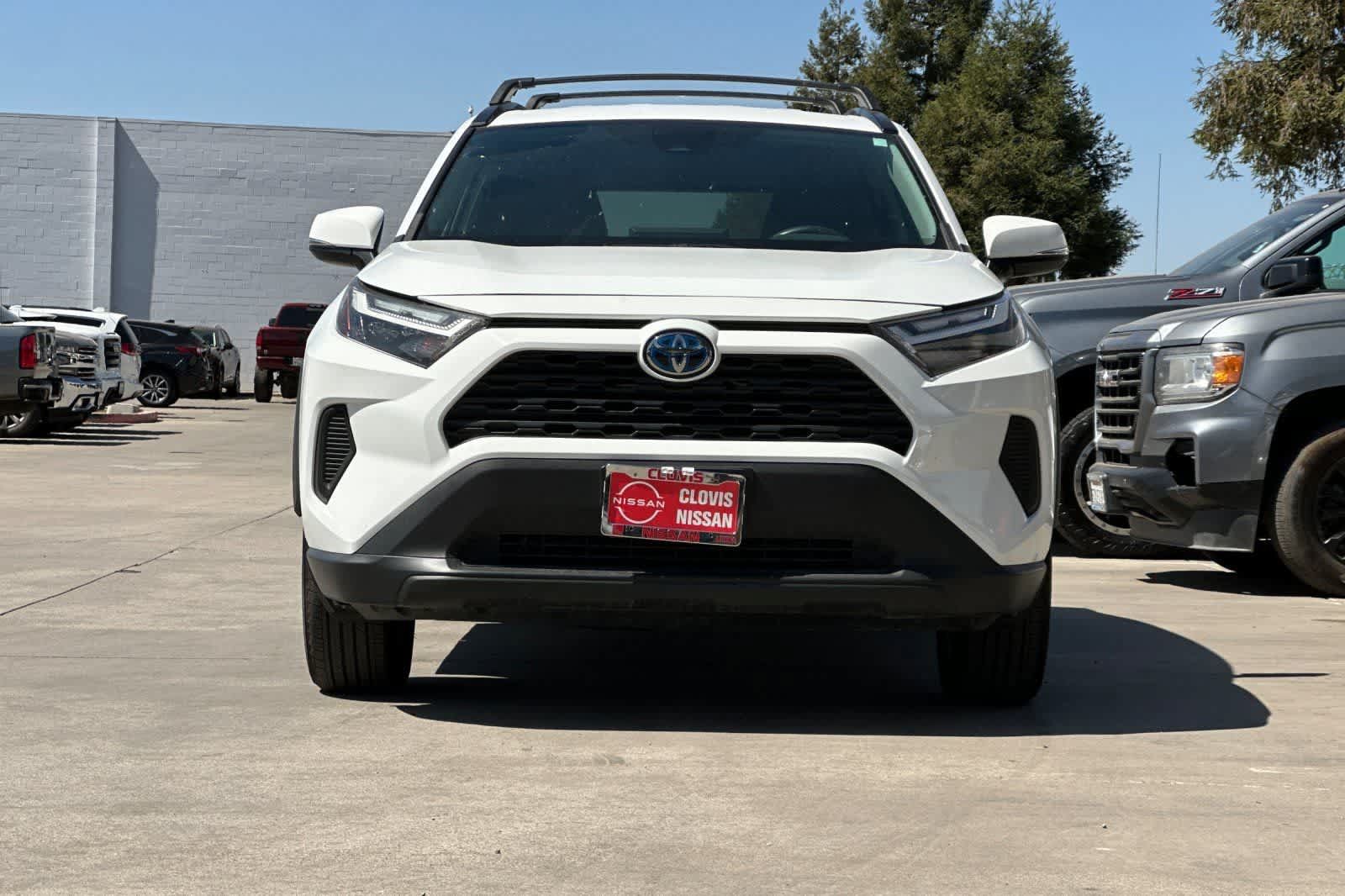 Used 2024 Toyota RAV4 XLE AWD/4WD image 11