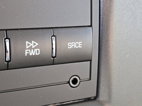 New 2026 Chevrolet Express 2500 Extended w/ Driver Convenience Package image 3