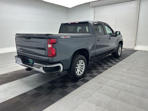Certified 2021 Chevrolet Silverado 1500 LT AWD/4WD image 9