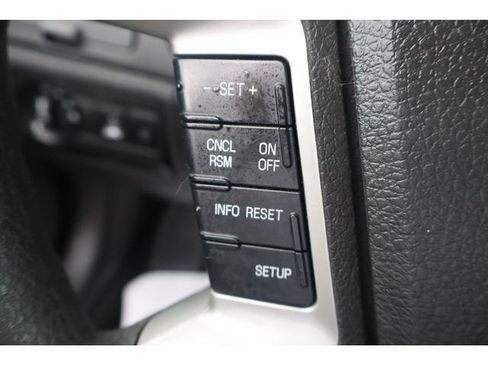 Used 2012 Ford Fusion SE FWD image 11