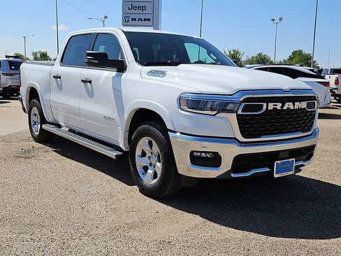 New 2026 RAM 1500 Big Horn AWD/4WD image 4