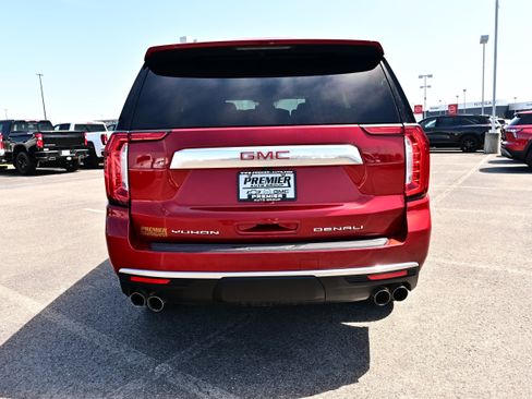 Used 2024 GMC Yukon Denali w/ Max Trailering Package AWD/4WD image 7