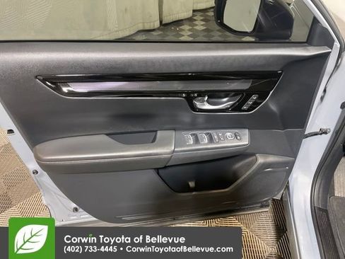 Used 2023 Honda CR-V Sport Touring image 10