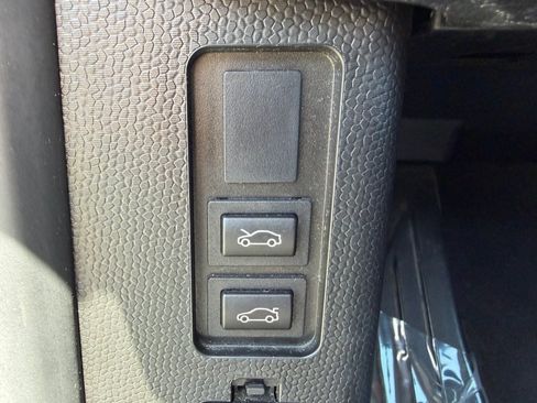 Used 2018 BMW i3 RWD image 19
