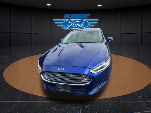 Used 2016 Ford Fusion SE image 7