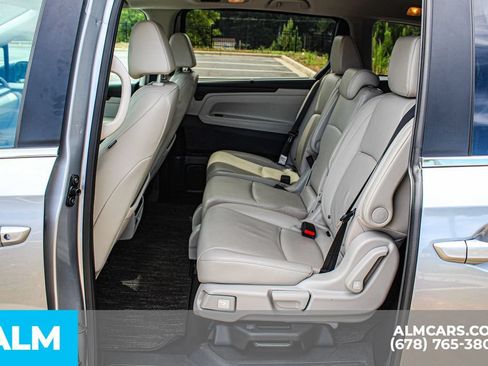 Used 2025 Honda Odyssey EX-L image 17