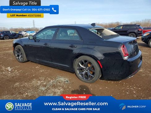 Used 2020 Chrysler 300 Touring w/ Sport Appearance Package RWD image 3