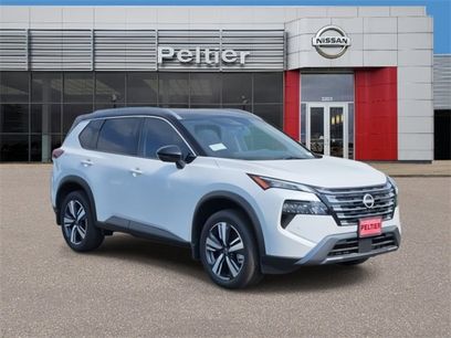 New 2025 Nissan Rogue SL w/ Tech Package