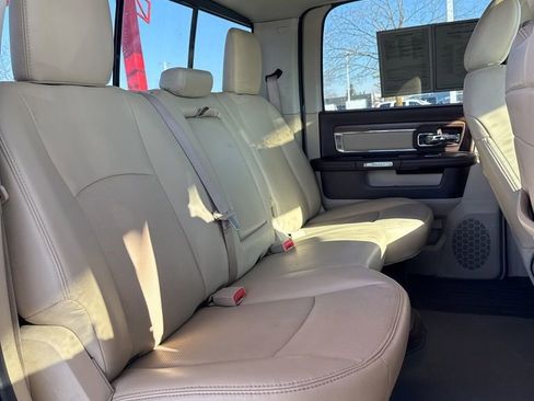 Used 2015 RAM 1500 Laramie w/ Convenience Group image 23